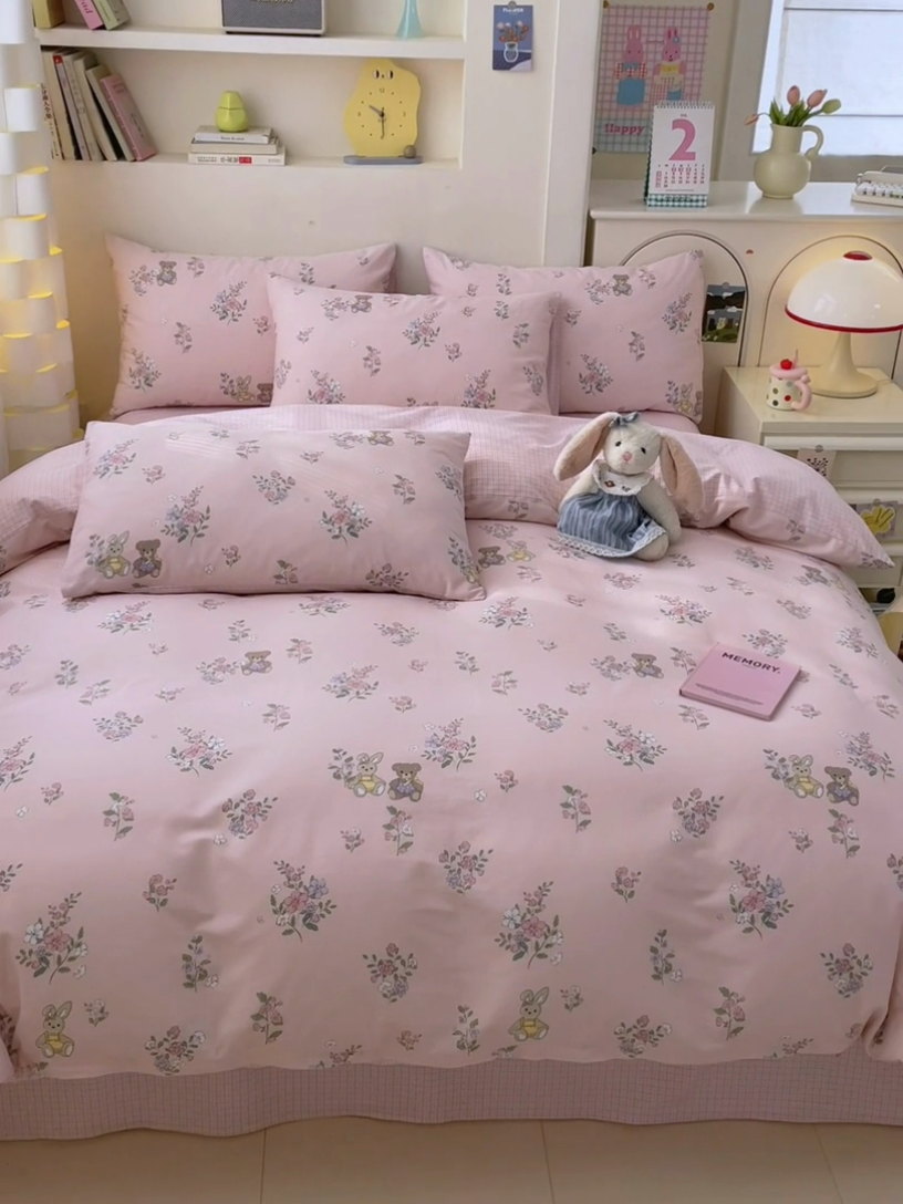 91家纺网 家纺一手货源 找家纺 清雅福 2025新款13070全棉小清新四件套 甜蜜约会·粉