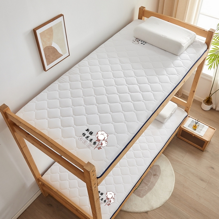 91家纺网 家纺一手货源 找家纺 招财狼家纺 2025新款水洗磨毛学生棉花海绵床垫-学生单边款 纯色棉花-极光白-厚度8cm