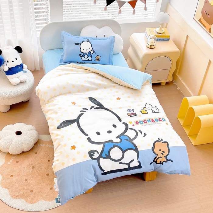 91家纺网 家纺一手货源 找家纺 乐秀家纺 2025新款全棉A类大版定位幼儿园被子三件套卡通三丽鸥被套被芯六件套   星星帕恰狗