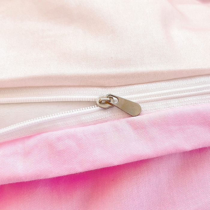 91家纺网 家纺一手货源 找家纺 乐秀家纺 2025新款全棉A类大版定位幼儿园被子三件套卡通三丽鸥被套被芯六件套   花朵美乐蒂