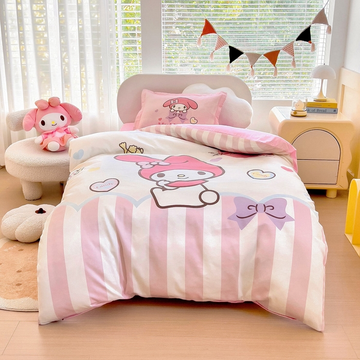 91家纺网 家纺一手货源 找家纺 乐秀家纺 2025新款全棉A类大版定位幼儿园被子三件套卡通三丽鸥被套被芯六件套   爱心美乐蒂