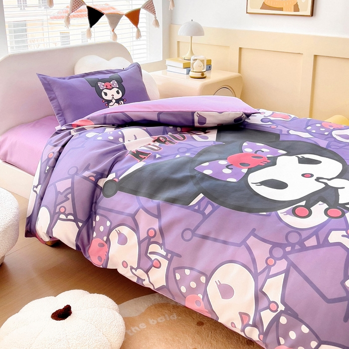 91家纺网 家纺一手货源 找家纺 乐秀家纺 2025新款全棉A类大版定位幼儿园被子三件套卡通三丽鸥被套被芯六件套   可爱库洛米