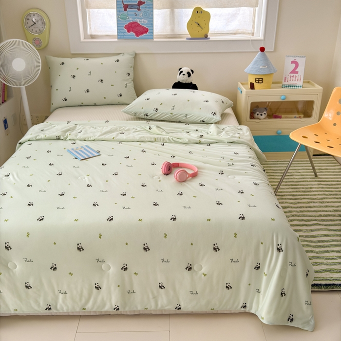 91家纺网 家纺一手货源 找家纺 木堇家居 25年春夏卡通小清新针织棉10%大豆夏被（长期款） 熊猫宝宝-绿