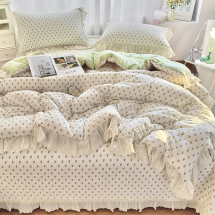 91家纺网 家纺一手货源 找家纺 （总）尊妙被业 2025春夏新款全棉纯棉印花法式花边春秋被可机洗