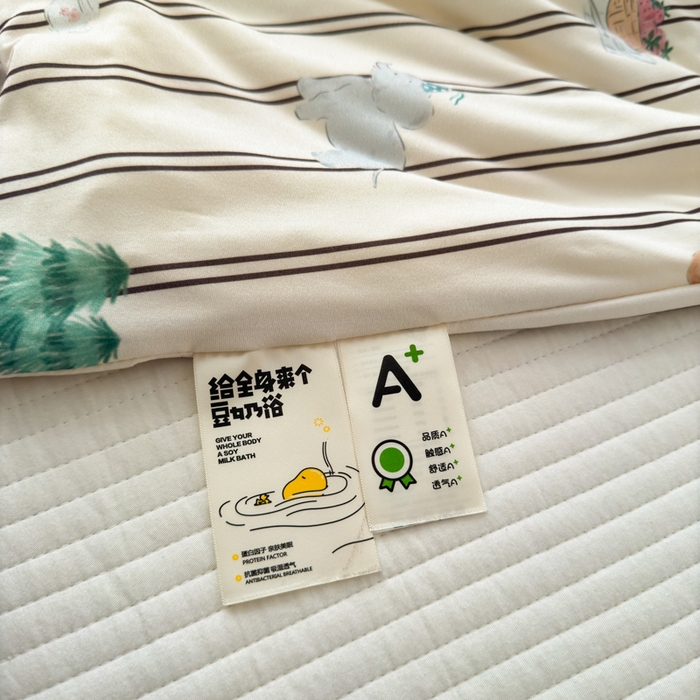 91家纺网 家纺一手货源 找家纺 木堇家居 25年春夏卡通小清新针织棉10%大豆夏被（长期款） 圣诞狂欢节