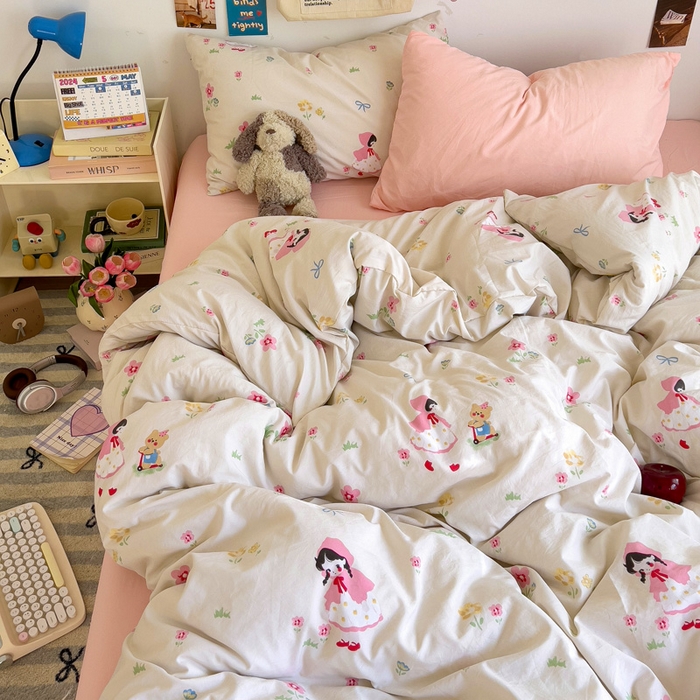 91家纺网 家纺一手货源 找家纺 水墨江南 2025新款超柔水洗棉系列四件套 丛林女孩