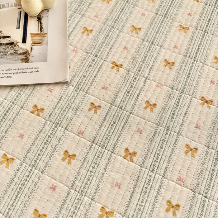 91家纺网 家纺一手货源 找家纺 2025春夏新款全棉纯棉印花法式花边床盖三件套 蝴蝶梦花边床盖