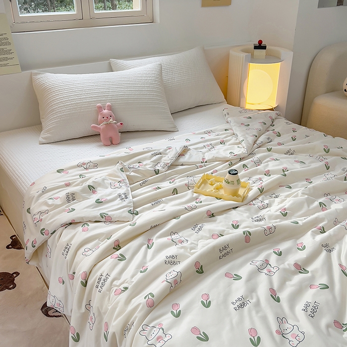 91家纺网 家纺一手货源 找家纺 木堇家居 25年春夏卡通小清新针织棉10%大豆夏被（长期款） baby兔-专版