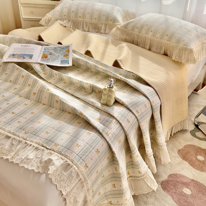 91家纺网 家纺一手货源 找家纺 2025春夏新款全棉纯棉印花法式花边床盖三件套 蝴蝶梦花边床盖