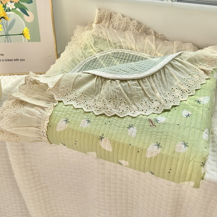 91家纺网 家纺一手货源 找家纺 2025春夏新款全棉纯棉印花法式花边床盖三件套 半亩果园-绿花边床盖
