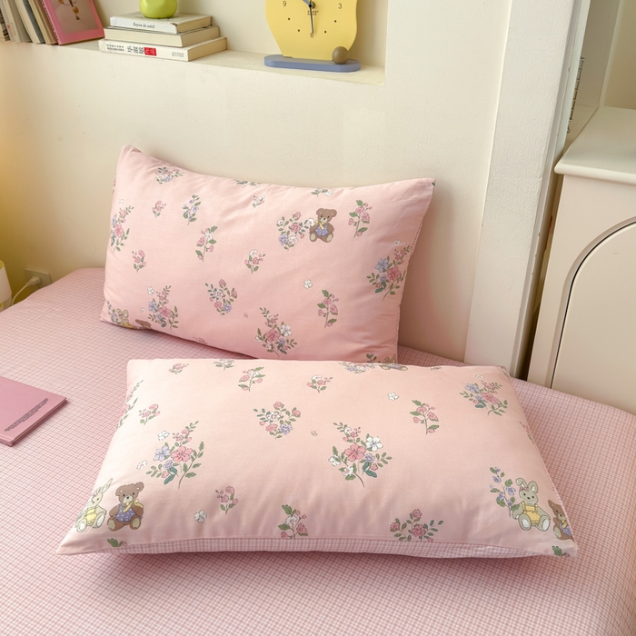 91家纺网 家纺一手货源 找家纺 清雅福 2025新款13070全棉小清新单枕套 甜蜜约会·粉