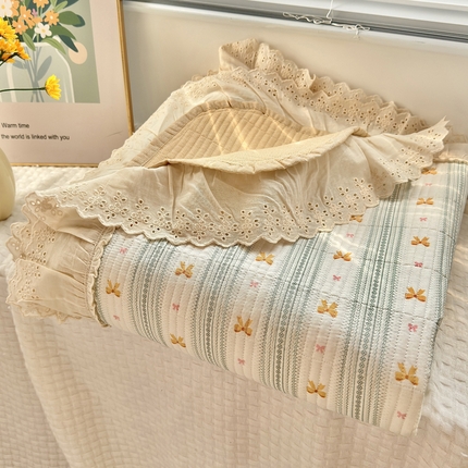 91家纺网 家纺一手货源 找家纺 2025春夏新款全棉纯棉印花法式花边床盖三件套 蝴蝶梦花边床盖