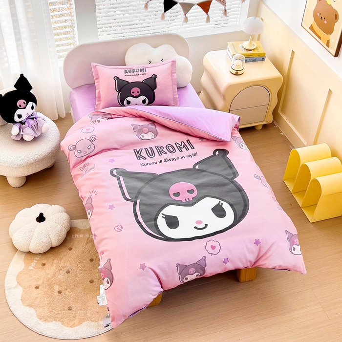 91家纺网 家纺一手货源 找家纺 乐秀家纺 2025新款全棉A类大版定位幼儿园被子三件套卡通三丽鸥被套被芯六件套   黑酷使者