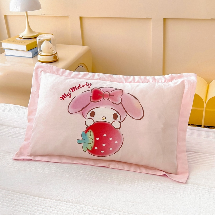 91家纺网 家纺一手货源 找家纺 乐秀家纺 2025新款全棉A类大版定位幼儿园被子三件套卡通三丽鸥被套被芯六件套   花朵美乐蒂