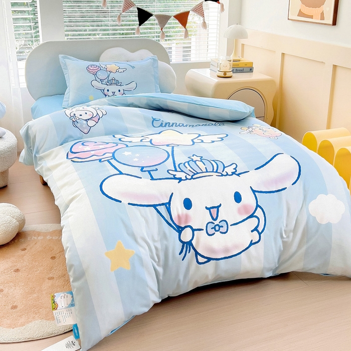 91家纺网 家纺一手货源 找家纺 乐秀家纺 2025新款全棉A类大版定位幼儿园被子三件套卡通三丽鸥被套被芯六件套   快乐玉桂狗