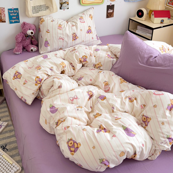 91家纺网 家纺一手货源 找家纺 水墨江南 2025新款超柔水洗棉系列四件套 茄子小熊