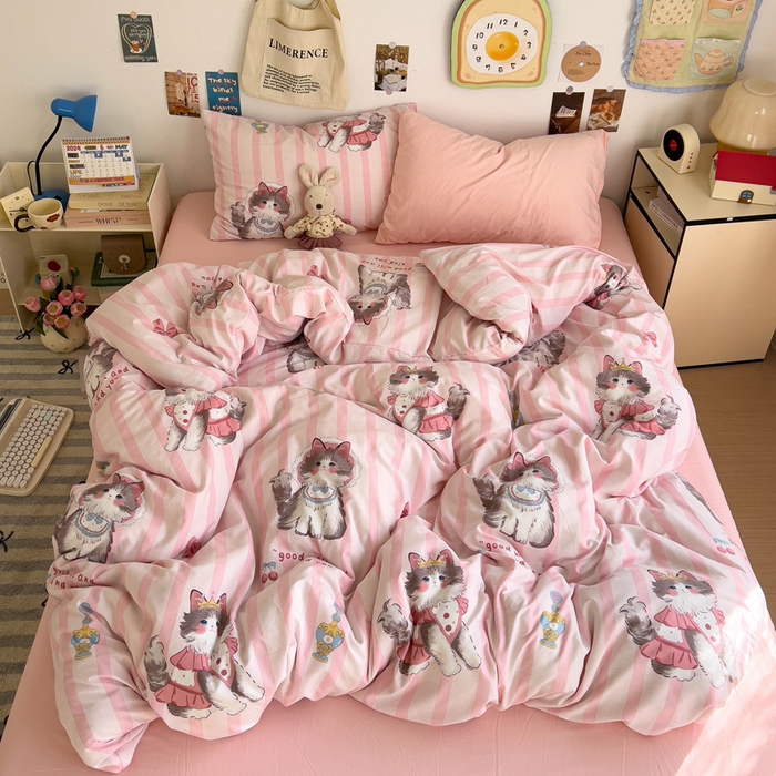 91家纺网 家纺一手货源 找家纺 水墨江南 2025新款超柔水洗棉系列四件套 猫咪公主