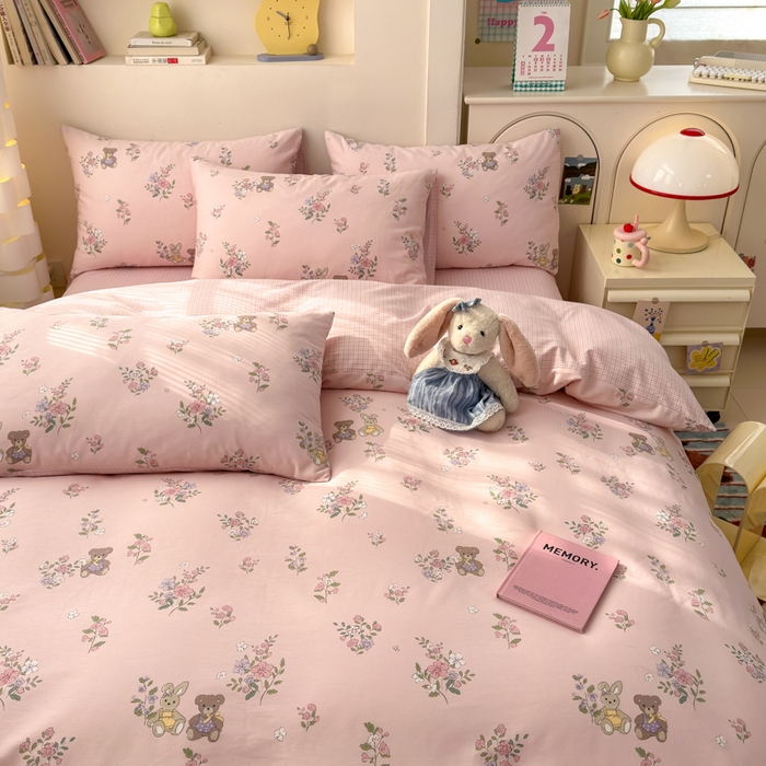 91家纺网 家纺一手货源 找家纺 清雅福 2025新款13070全棉小清新四件套 甜蜜约会·粉