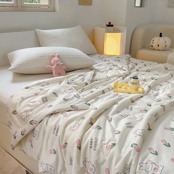 91家纺网 家纺一手货源 找家纺 木堇家居 25年春夏卡通小清新针织棉10%大豆夏被（长期款） baby兔-专版