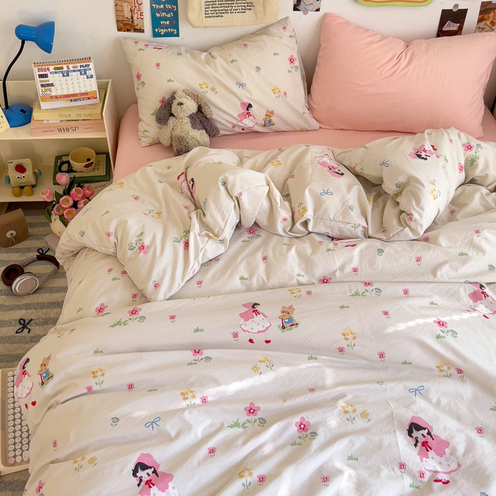 91家纺网 家纺一手货源 找家纺 水墨江南 2025新款超柔水洗棉系列四件套 丛林女孩