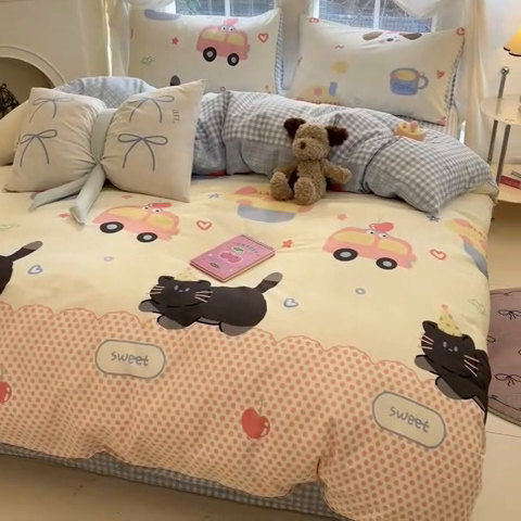 91家纺网 家纺一手货源 找家纺 Sweet dreams甜梦 2025新款全棉印花卡通小清新四件套 蛋糕猫猫
