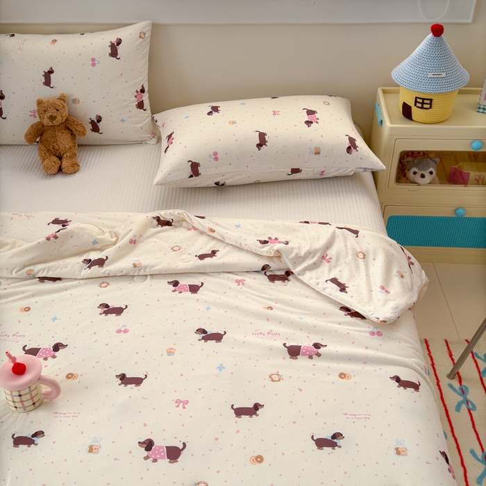 91家纺网 家纺一手货源 找家纺 木堇家居 25年春夏卡通小清新针织棉10%大豆夏被（长期款） 腊肠狗