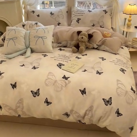 91家纺网 家纺一手货源 找家纺 Sweet dreams甜梦 2025新款全棉印花卡通小清新四件套 蝶花