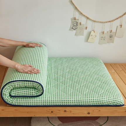 91家纺网 家纺一手货源 找家纺 （总）招财狼家纺 2025新款磨毛彩虹绵印花记忆海绵床垫-学生单边款