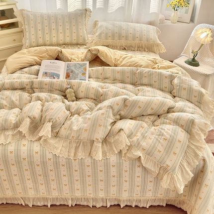 91家纺网 家纺一手货源 找家纺 （总）尊妙被业 2025春夏新款全棉纯棉印花法式花边春秋被可机洗