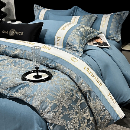 91家纺网 家纺一手货源 找家纺 富宁家纺 2025新款刺绣拼金丝提花磨毛四件套-森林奇境 森林奇境-粉玉