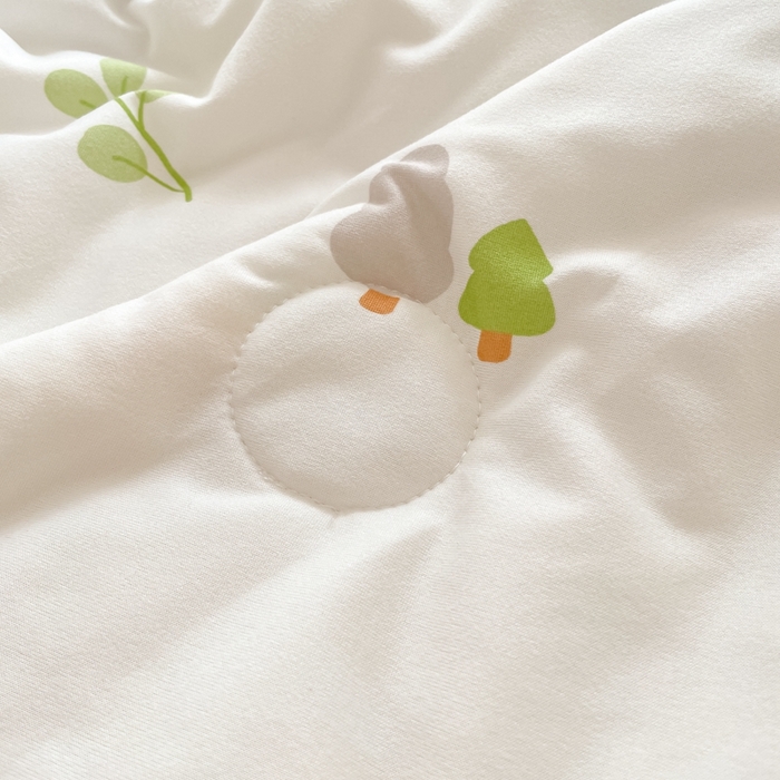 91家纺网 家纺一手货源 找家纺 心卓婴童馆 2025新款A类针织棉被芯—影棚图 小兔团子