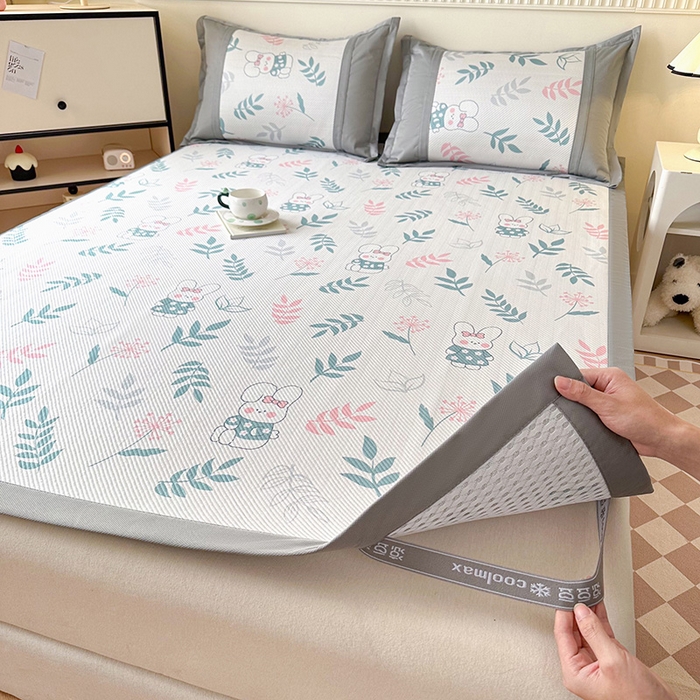 91家纺网 家纺一手货源 找家纺 阿牛席业 2025新款凉感印花软席系列一 花枝小兔