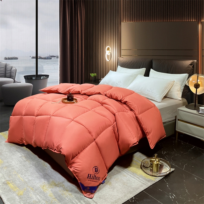 91家纺网 家纺一手货源 找家纺 招财星2店仓储 2025新款款全棉防羽布希尔顿被 酒红色