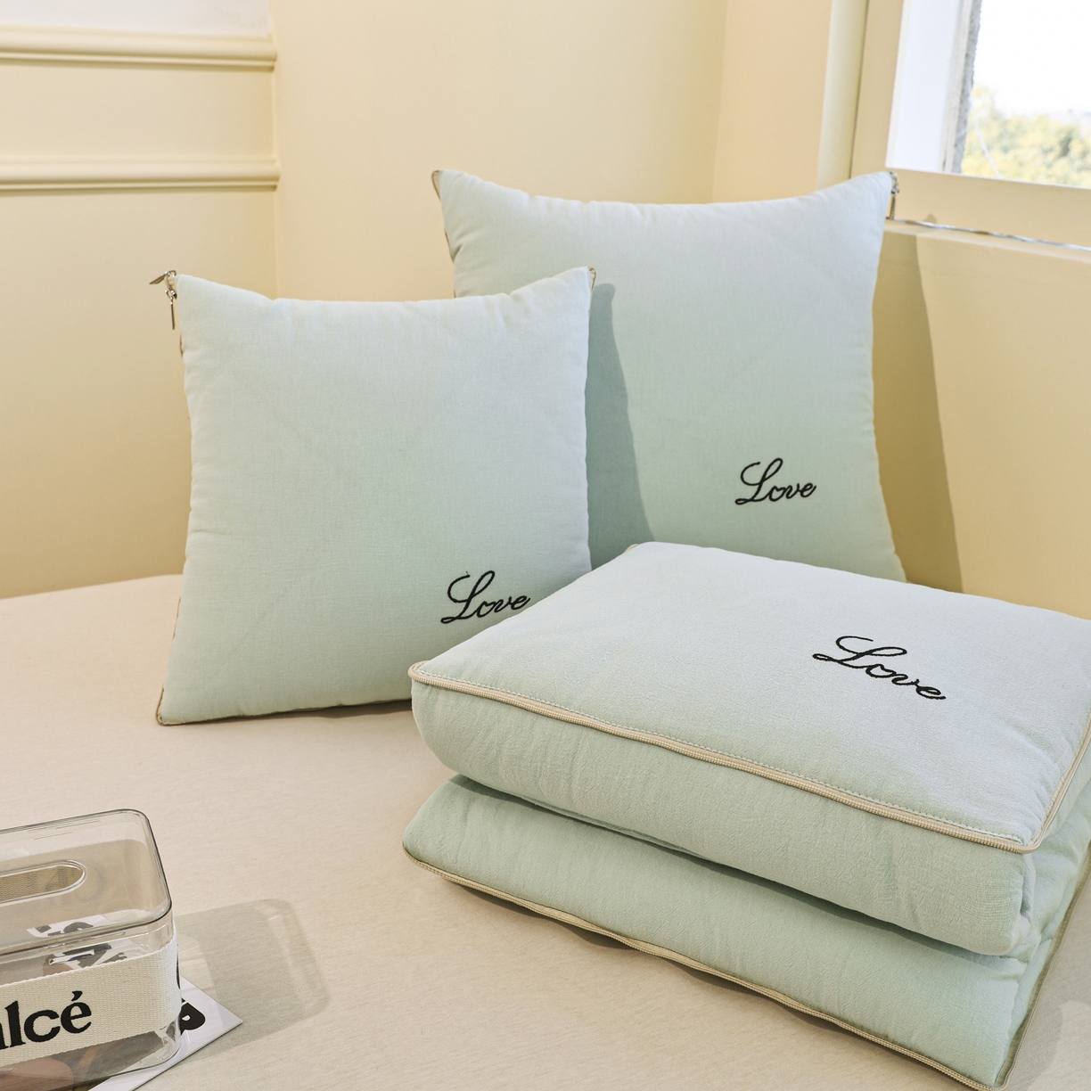 91家纺网 家纺一手货源 找家纺 番茄+ 2025新款全棉麻感纯色抱枕被 浅蓝