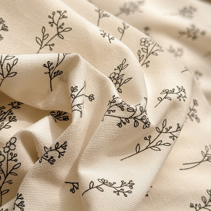 91家纺网 家纺一手货源 找家纺 秋艳家纺 2025新款水洗针织棉四件套 小苍兰