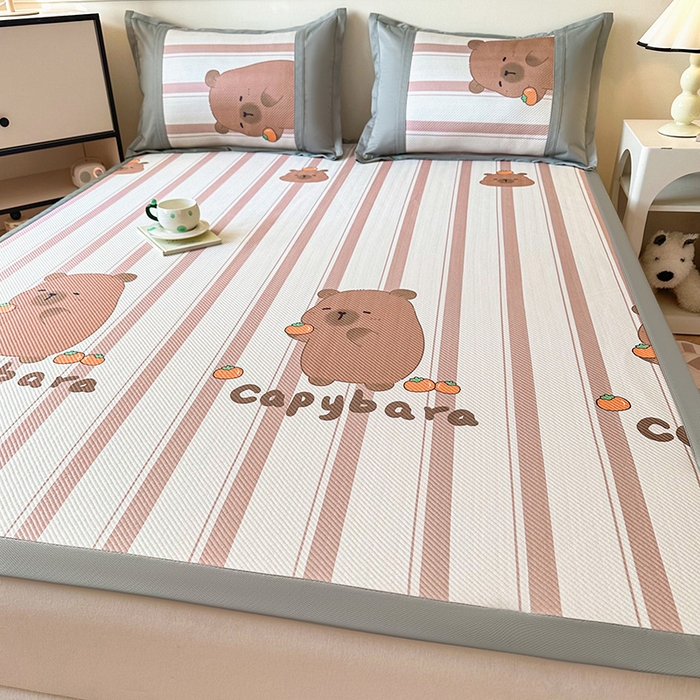 91家纺网 家纺一手货源 找家纺 阿牛席业 2025新款凉感印花软席系列一 卡皮巴布