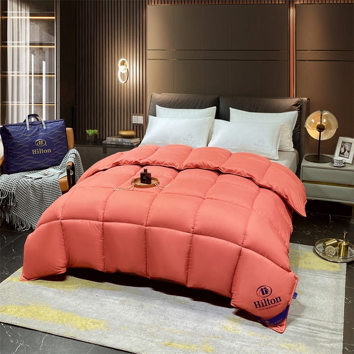 91家纺网 家纺一手货源 找家纺 招财星2店仓储 2025新款款全棉防羽布希尔顿被 酒红色