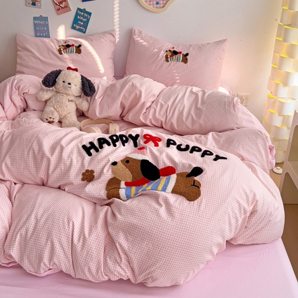 91家纺网 家纺一手货源 找家纺 （总）逸尚阁 2025新款腊肠狗睡衣熊毛巾绣水洗棉四件套【提供买家秀】