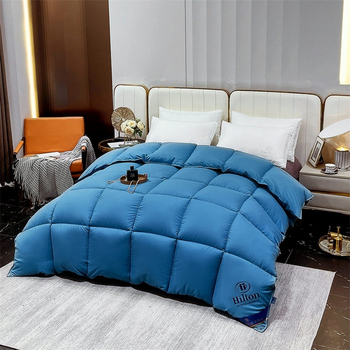 91家纺网 家纺一手货源 找家纺 招财星2店仓储 2025新款款全棉防羽布希尔顿被 宾利蓝