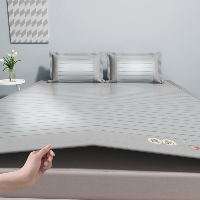 91家纺网 家纺一手货源 找家纺 2025新款冰柔凉席系列-抗菌菱格系列+抗菌良品系列 抗菌良品-灰色（条席款）