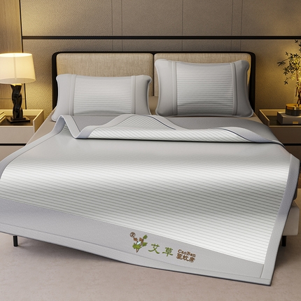 91家纺网 家纺一手货源 找家纺 阿牛席业 2025新款水洗冰晶系列-宽头绣复无纺布条席 水云间-灰-反面无纺布款条席