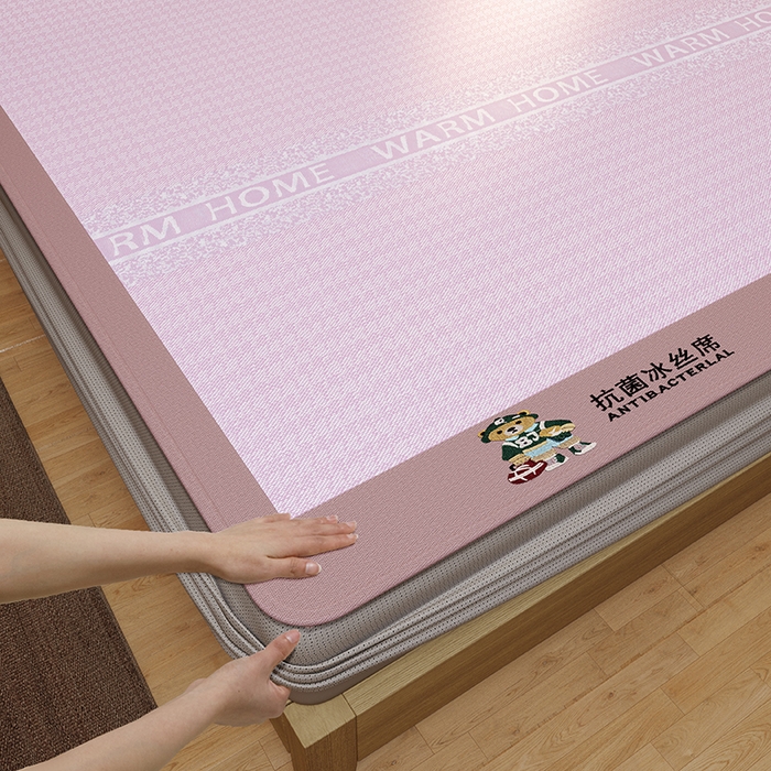 91家纺网 家纺一手货源 找家纺 阿牛席业 2025新款熊先生凉感冰丝系列凉席 熊先生-粉床笠款