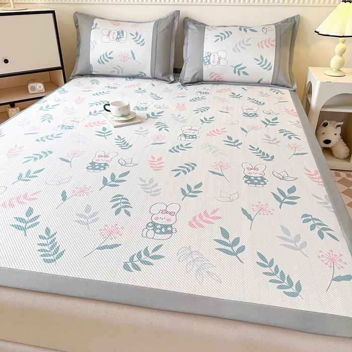 91家纺网 家纺一手货源 找家纺 阿牛席业 2025新款凉感印花软席系列一 花枝小兔