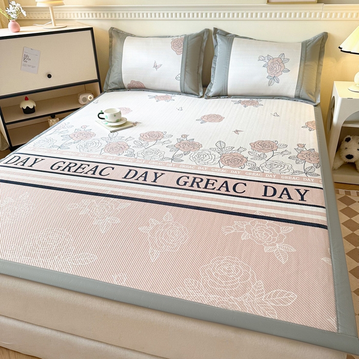 91家纺网 家纺一手货源 找家纺 阿牛席业 2025新款凉感印花软席系列一 郝本日记