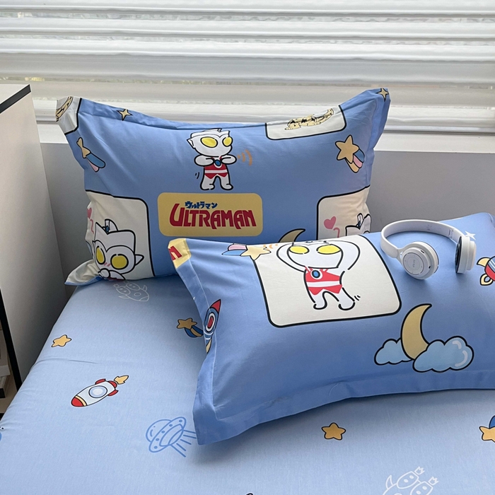 91家纺网 家纺一手货源 找家纺 蘭菲家纺 2025新款经典奥特曼小版全棉印花四件套 太空游