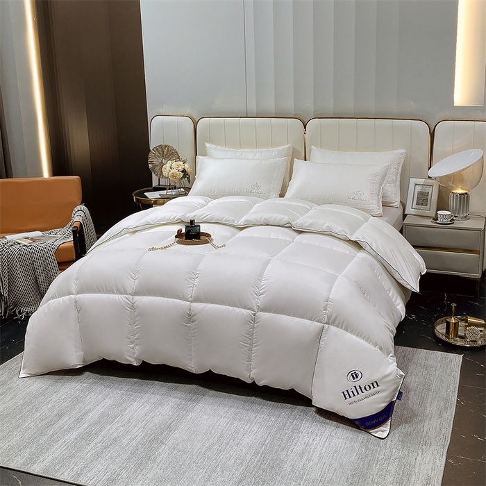 91家纺网 家纺一手货源 找家纺 招财星2店仓储 2025新款款全棉防羽布希尔顿被 白色