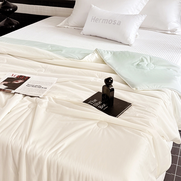 91家纺网 家纺一手货源 找家纺 梦恬佳 2025新款A类凉感夏被系列 奶油杏