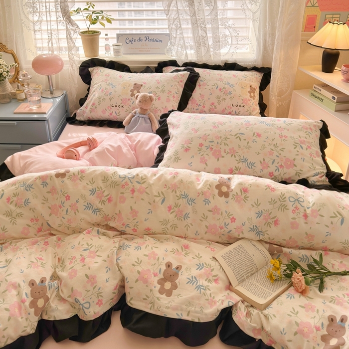 91家纺网 家纺一手货源 找家纺 慕澄家纺 2025新款法式浪漫风花边款水洗棉四件套 花边款-花园宝贝