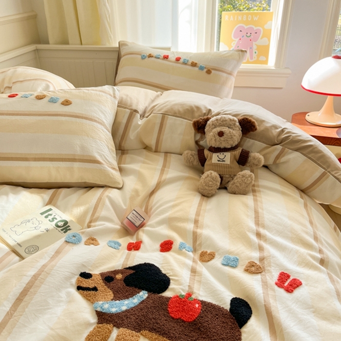 91家纺网 家纺一手货源 找家纺 葡萄家 2025专版高克重超萌卡通格子双拼毛巾绣软糯糯水洗棉四件套 腊肠狗狗