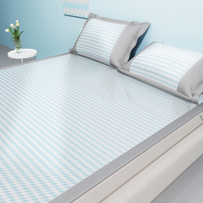 91家纺网 家纺一手货源 找家纺 2025新款冰柔凉席系列-抗菌菱格系列+抗菌良品系列 抗菌菱格-蓝色（条席款）